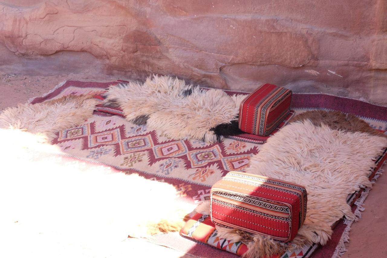 Wadirum Momoo Wadi Rum Exterior photo