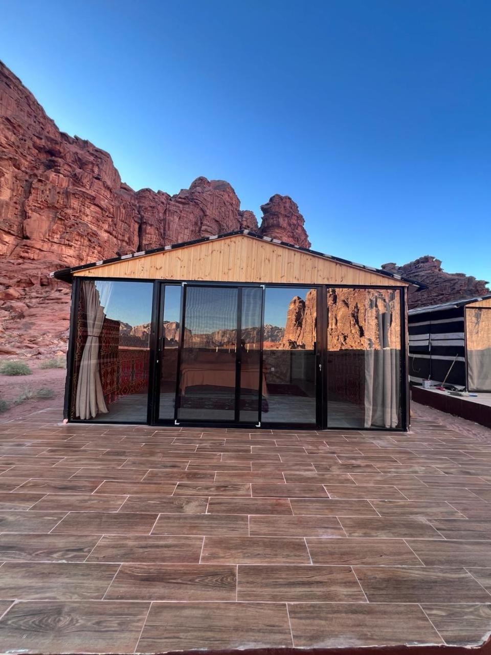 Wadirum Momoo Wadi Rum Exterior photo